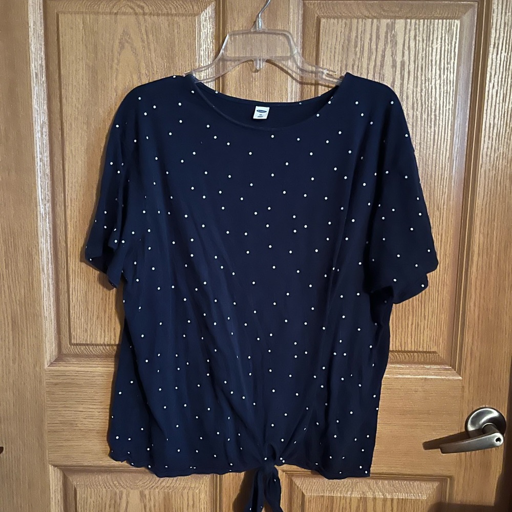Navy polka dot with tie front